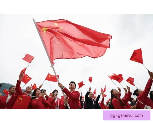 国旗升起国歌奏响梦想成真时刻 国旗升起国歌奏响梦想成真时刻